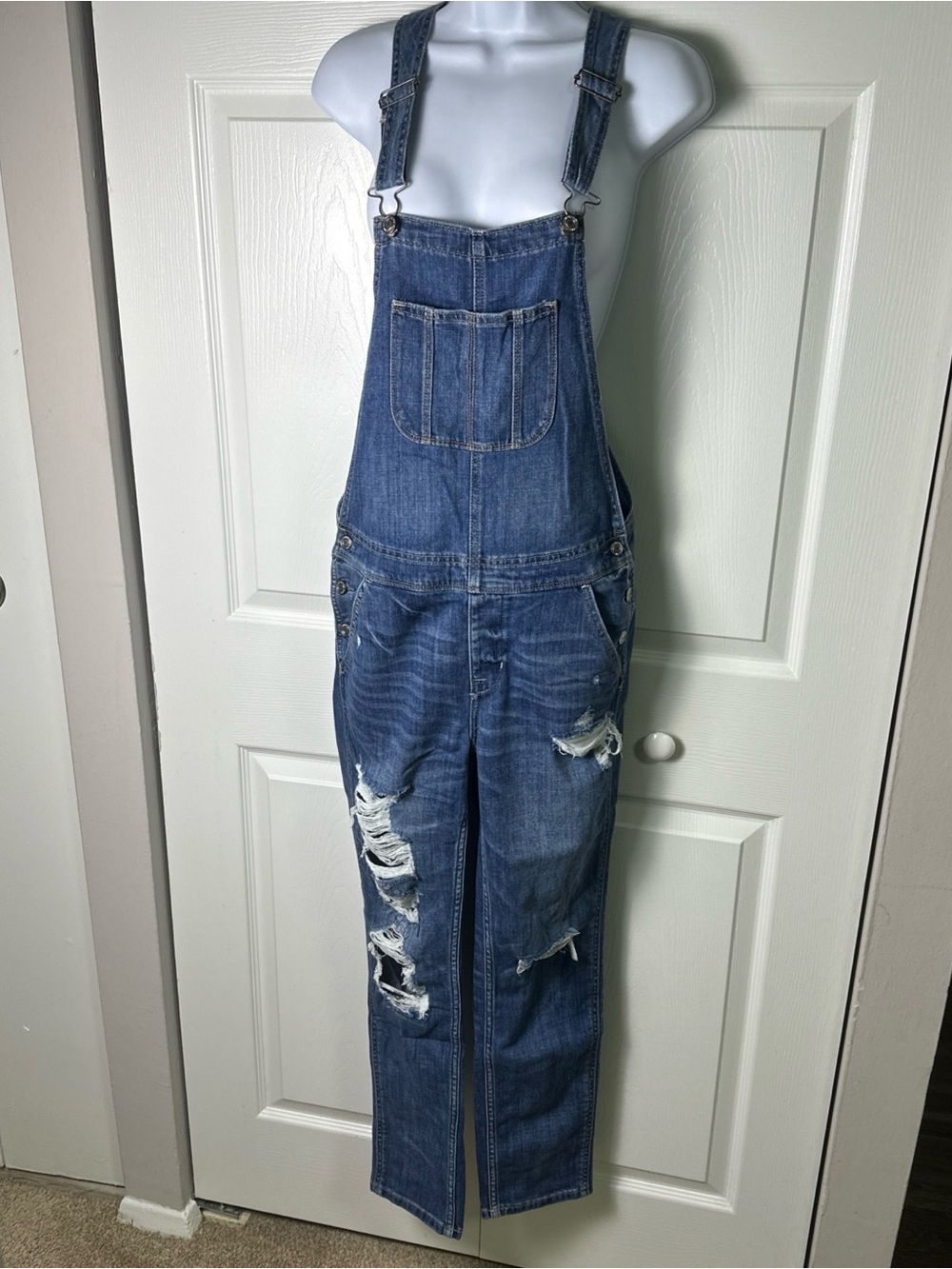 American Eagle Outfitters Light Blue Denim Overalls